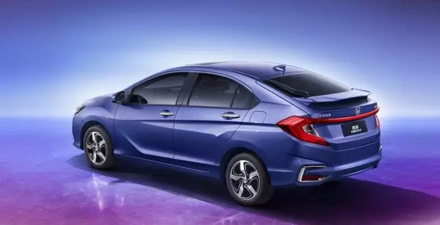 越級掀背車(chē) 掀啟新未來(lái)