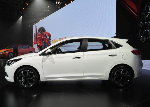 邵陽(yáng)北京現代悅納RV正式上市 - 售7.88-10.88萬(wàn)元