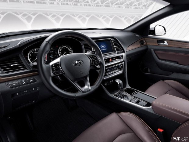 外觀(guān)/配置升級 2017新款索納塔實(shí)車(chē)首發(fā)