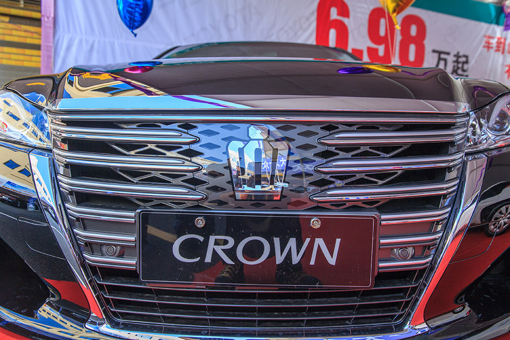 【車(chē)展第一天】遇到那個(gè)TA，放棄蘋(píng)果8......