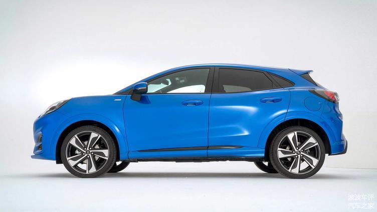 福特發(fā)布PUMA小型SUV官圖，歐式風(fēng)格，造型很有柔和感