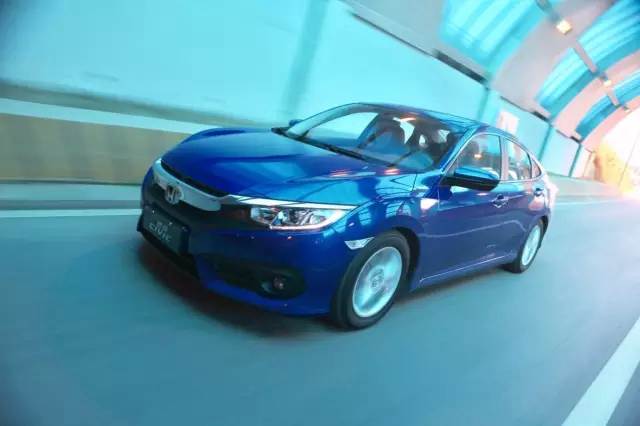 實(shí)力陪撩，雙“蛋”有TA就“購”了