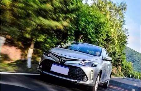 想要來(lái)一場(chǎng)充滿(mǎn)激情的運動(dòng)，首選當然是威馳FS！