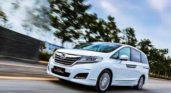 新一年的幸福，少不了艾力紳的極致呵護