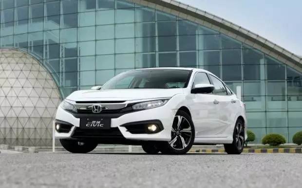 養眼+給力，第十代CIVIC（思域）才是年輕人標配