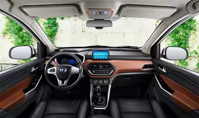 天氣漸涼，特殊天氣行車(chē)你要注意這些