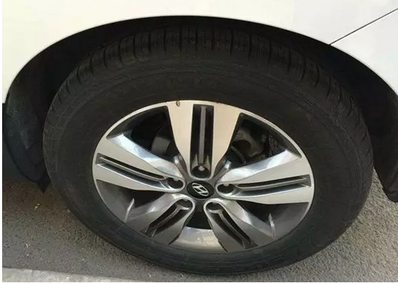 元旦小長(cháng)假自駕出游，請務(wù)必做好這幾件事