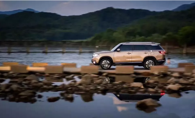 汽車(chē)出現這些狀況，火花塞就該換了！