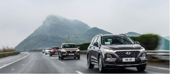 70%的車(chē)主不知道怎樣正確給汽車(chē)水箱加水，快看是不是你！