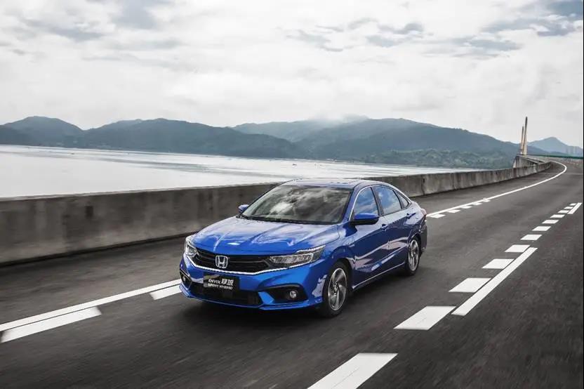 媒體視角丨享域銳·混動(dòng)，A級家轎市場(chǎng)的“生動(dòng)樣本”