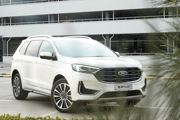 七座中型SUV巔峰之戰，不到30萬(wàn)居然這么豪華？