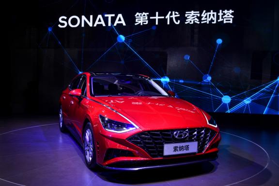 天生出色 | 生于烈焰，當紅不讓