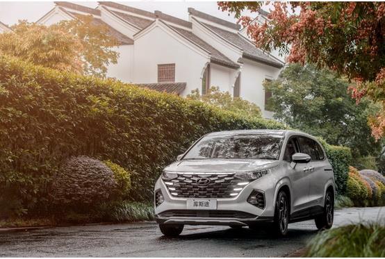 假期出行MPV首選 庫斯途市場(chǎng)底氣何來(lái)