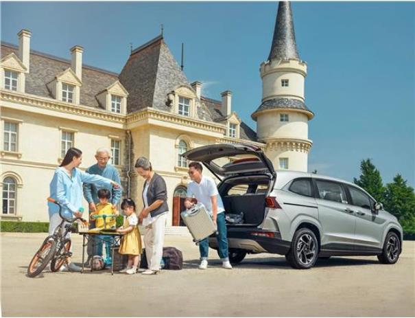 花少錢(qián)辦大事 MPV必選庫斯途