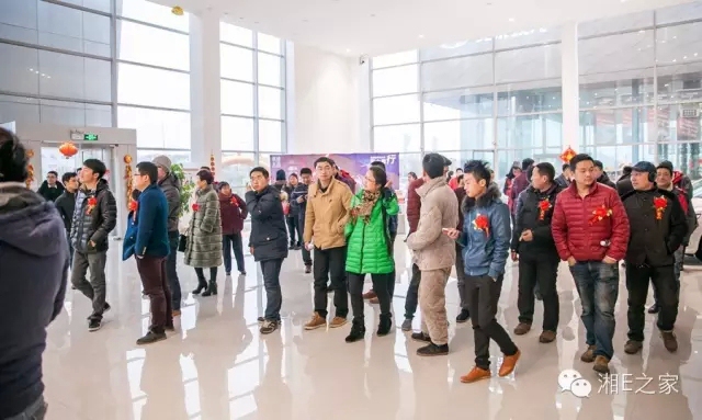 精英齊歡聚天嬌國際汽車(chē)城，瑞雪兆豐年！